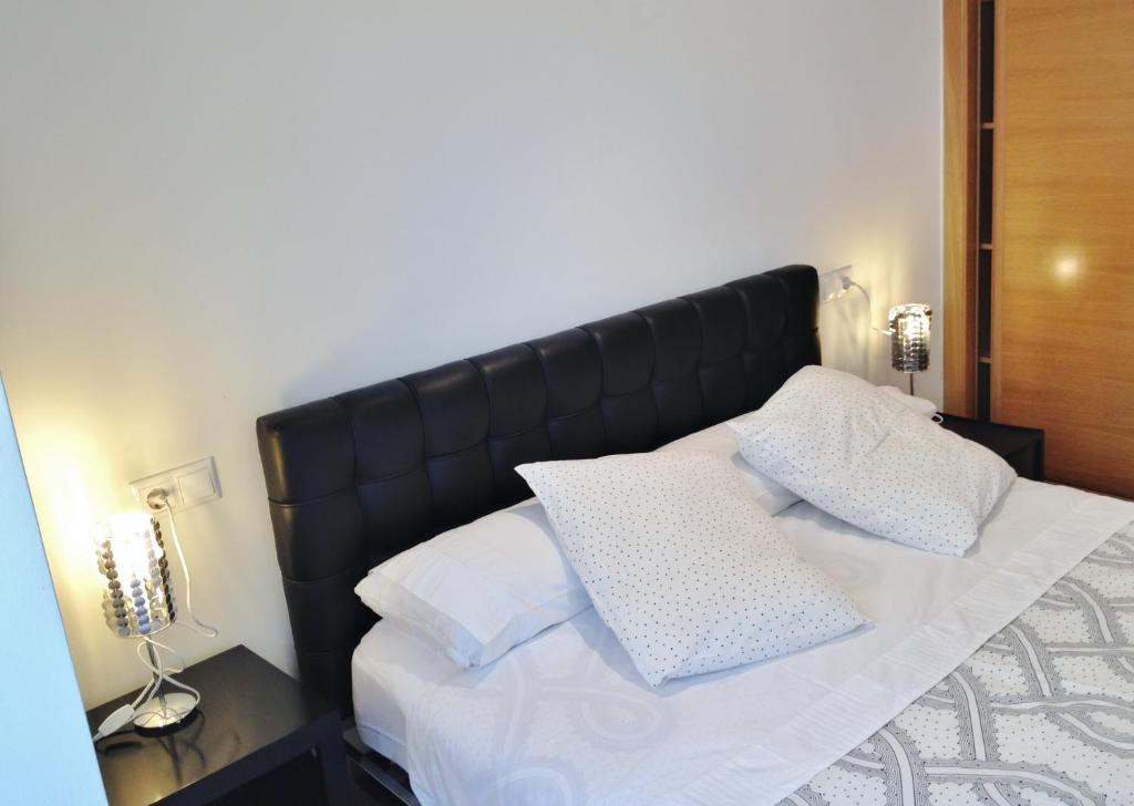 Apartamentos Puerto Basella Вильянуэва-де-Ароса Номер фото