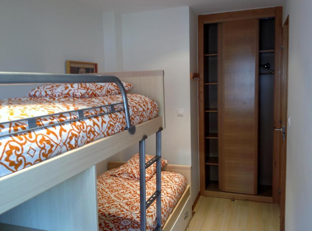 Apartamentos Puerto Basella Вильянуэва-де-Ароса Номер фото